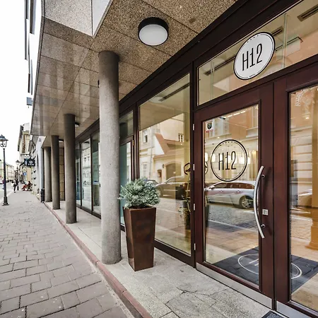 Hotel H12-3